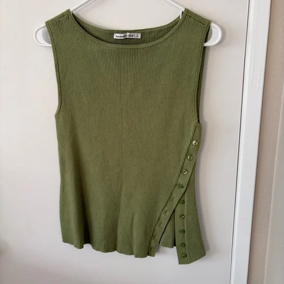 Abercrombie & Fitch Olive Green Ribbed Tank with Side Button Placket - Picture 1 of 3